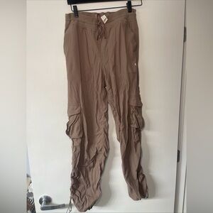 Lululemon Dance Studio Relaxed Fit Mid Rise Cargo Jogger Taupetastic Women small